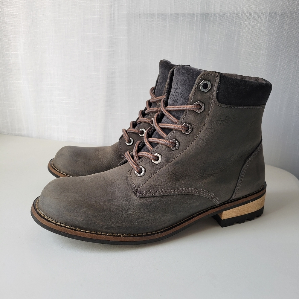 Kodiak Jaya women's waterproof hiking boots size 7